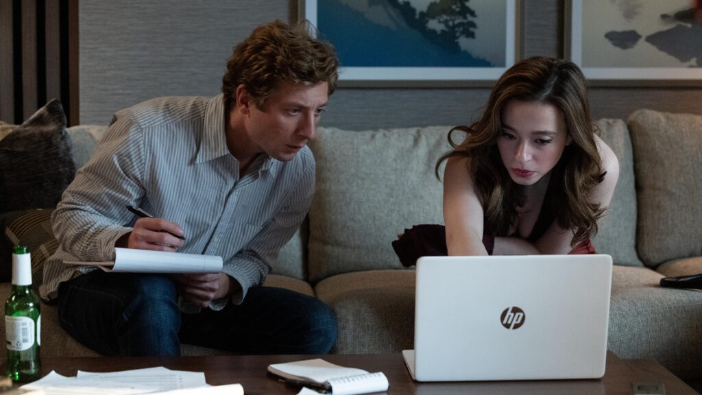 Jeremy Allen Whte et Mikey Madison. // Source : Sony Pictures Jeremy Allen Whte et Mikey Madison. // Source : Sony Pictures