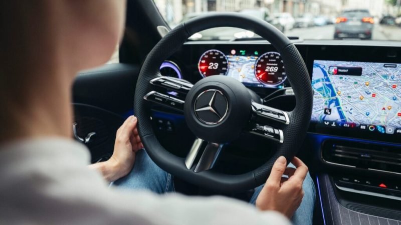 Mercedes sera le premier à proposer une conduite assistée de point à point en Allemagne dès fin 2026