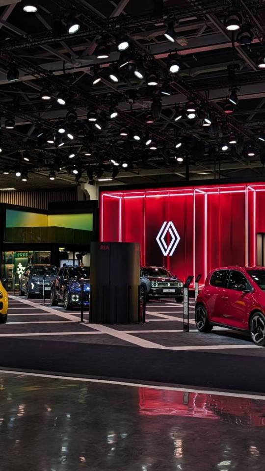 Stand Renault au Mondial de Paris 2026 // Source : Raphaelle Baut pour Numerama