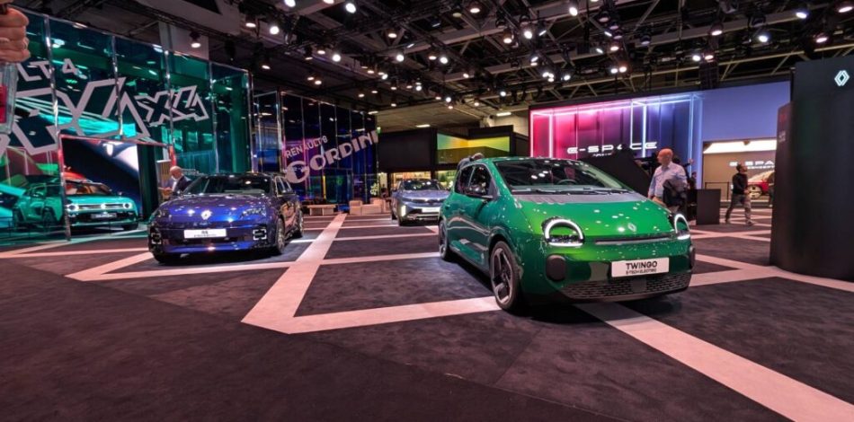 Renault au Mondial de Paris 2026 // Source : Raphaelle Baut pour Numerama Renault au Mondial de Paris 2026 // Source : Raphaelle Baut pour Numerama
