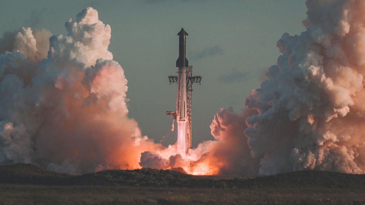 Du jamais-vu pour le Starship ? Trois semaines après son premier vol orbital, la fusée géante devrait revoler, et peut-être deux fois en octobre