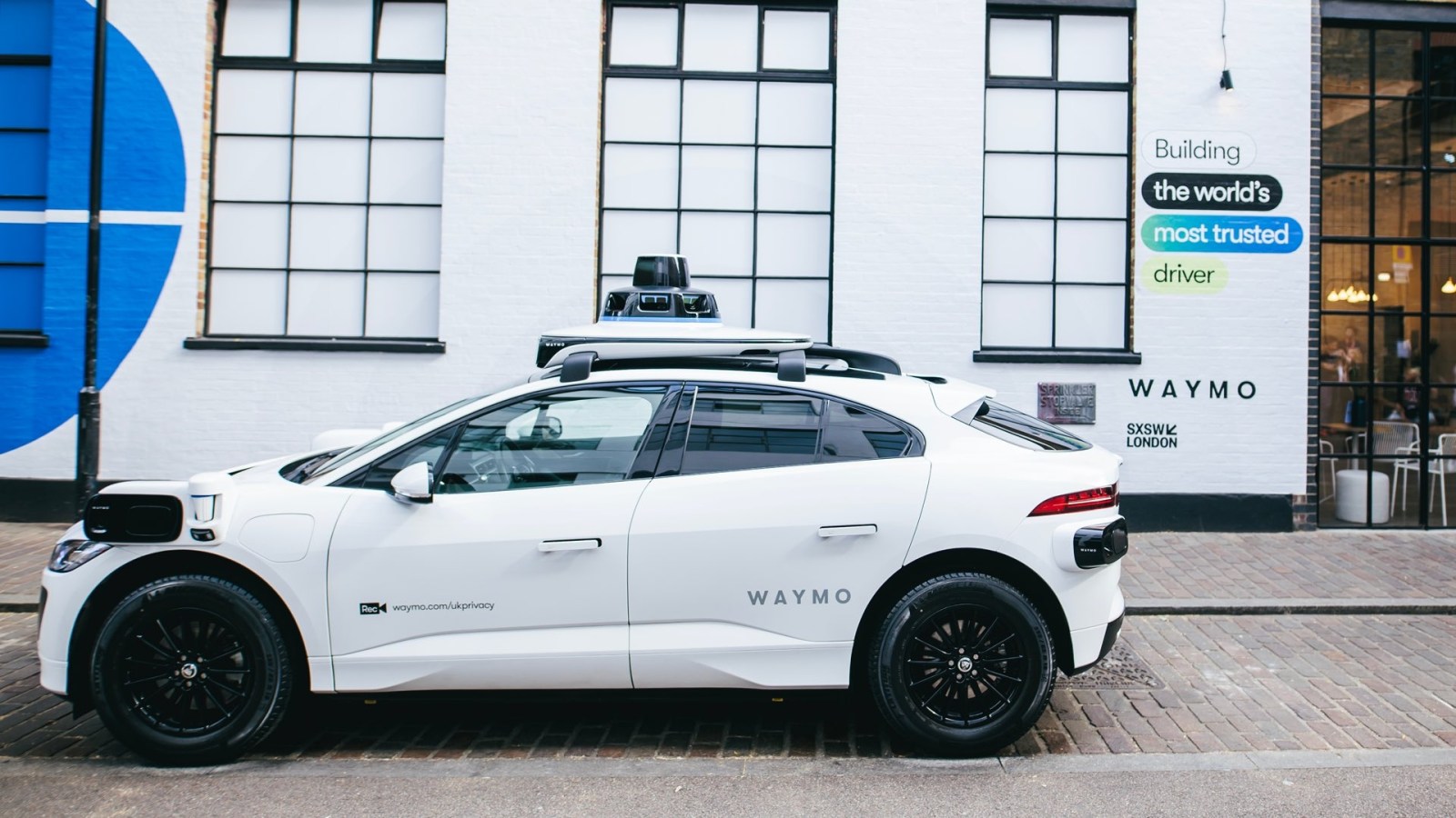 Waymo تعلن عن خدمات تاكسي بدون سائق في مدريد، وتستهدف باريس بعد ذلك