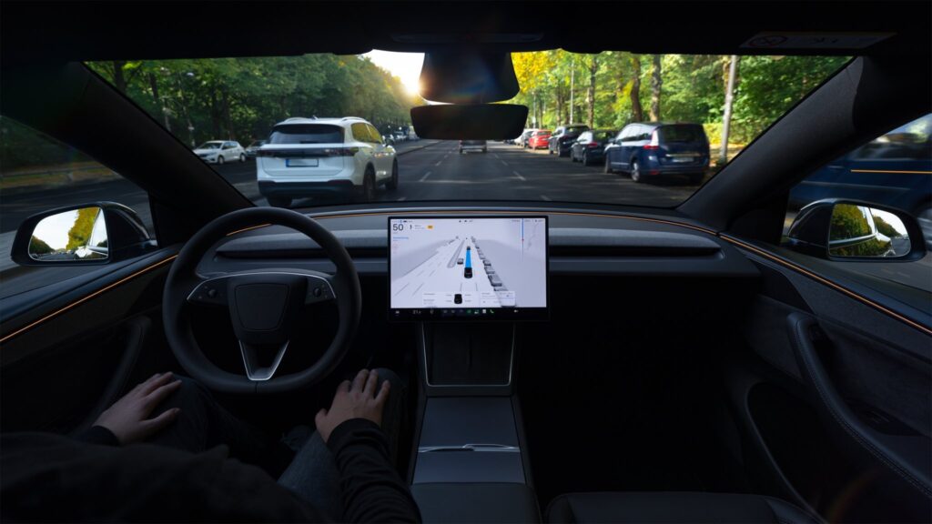 Le Tesla FSD est autorisé en Slovaquie. // Source : Tesla Europe