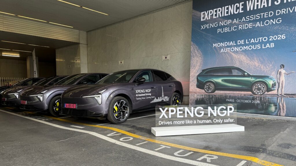 On a testé la conduite autonome NGP de XPeng dans Paris. // Source : Robin San Vicente pour Numerama (Capture d'écran)