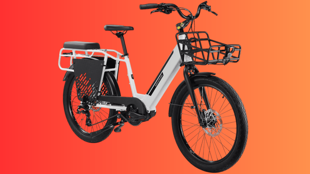 Vtc électrique adulte Crosscity + // Source : Intersport